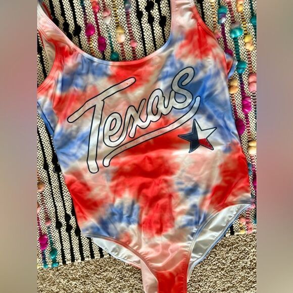 Creative Apparel Concept Red White Blue Tie Dye Texas One Peice Swimsuit Plus 1X - Picture 2 of 7